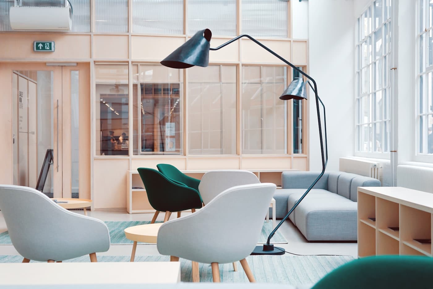 Plateau de bureaux équipé par TBS Équipements